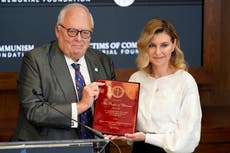 EEUU: Primera dama de Ucrania recibe premio de DDHH