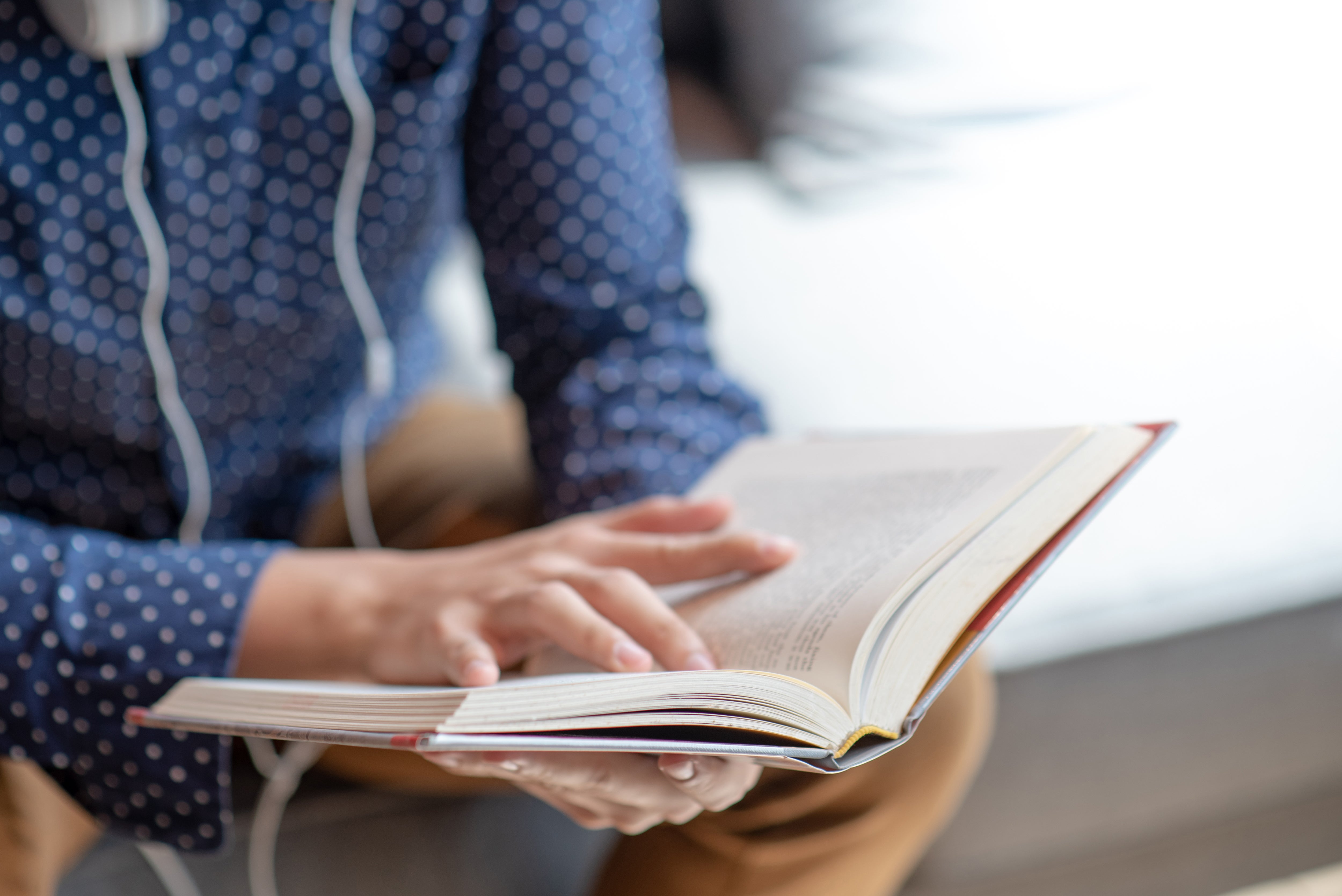 Las personas comparten historias cortas que los han perseguido desde la escuela.