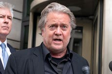 Fiscales dicen que Steve Bannon “eligió la lealtad a Trump” en el juicio por desacato del 6 de enero