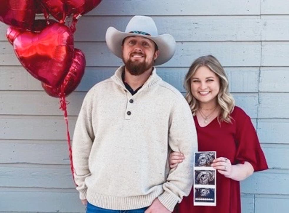 <p>Kailee DeSpain y su esposo anunciaron su embarazo en febrero</p>