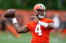 Watson entrena con los Browns ante riesgo de suspensión