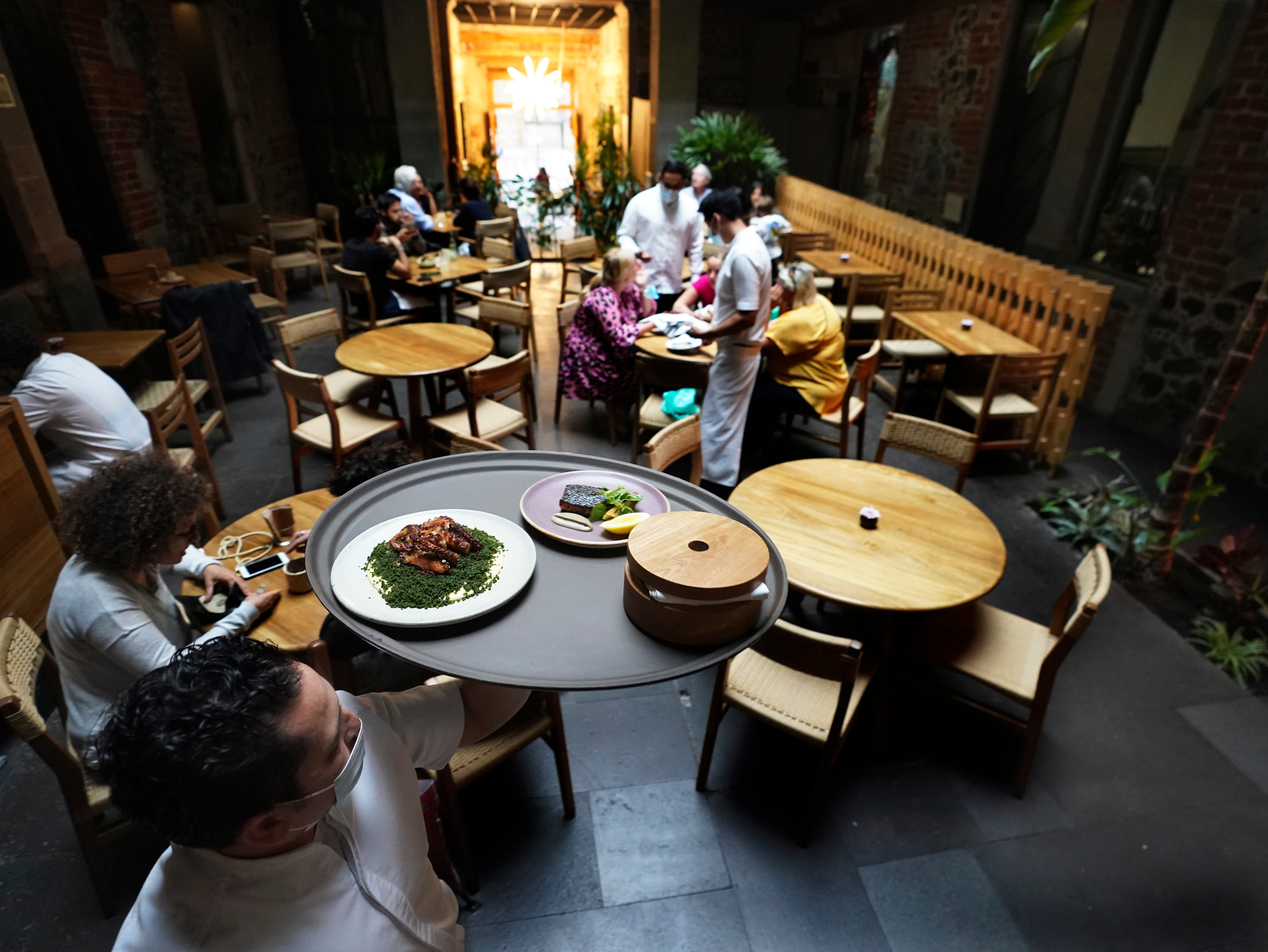 CHEF GABRIELA CÁMARA