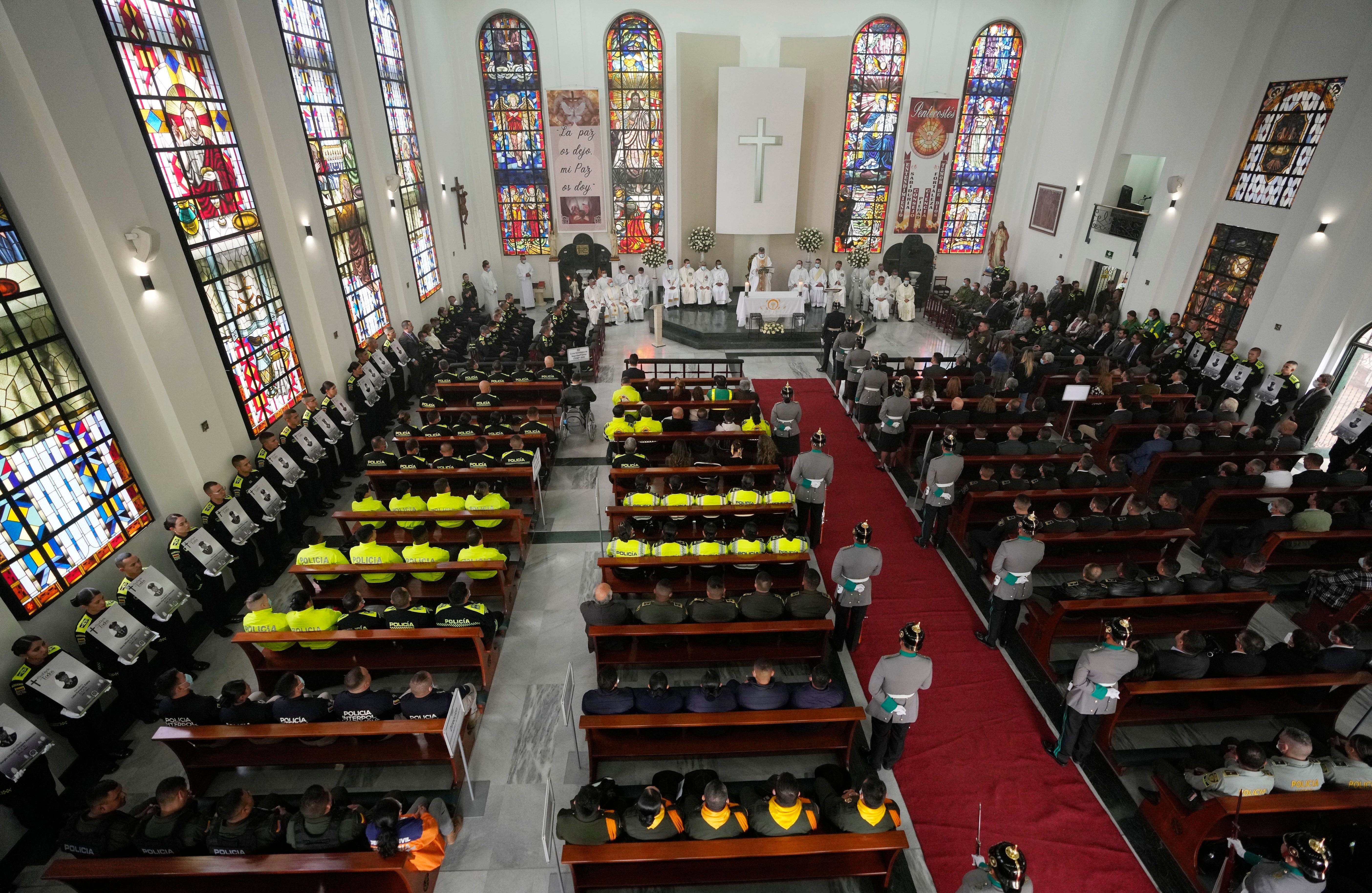 COLOMBIA-ASESINATO POLICÍAS