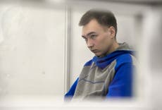 Corte de apelación ucraniana rebaja pena a un soldado ruso