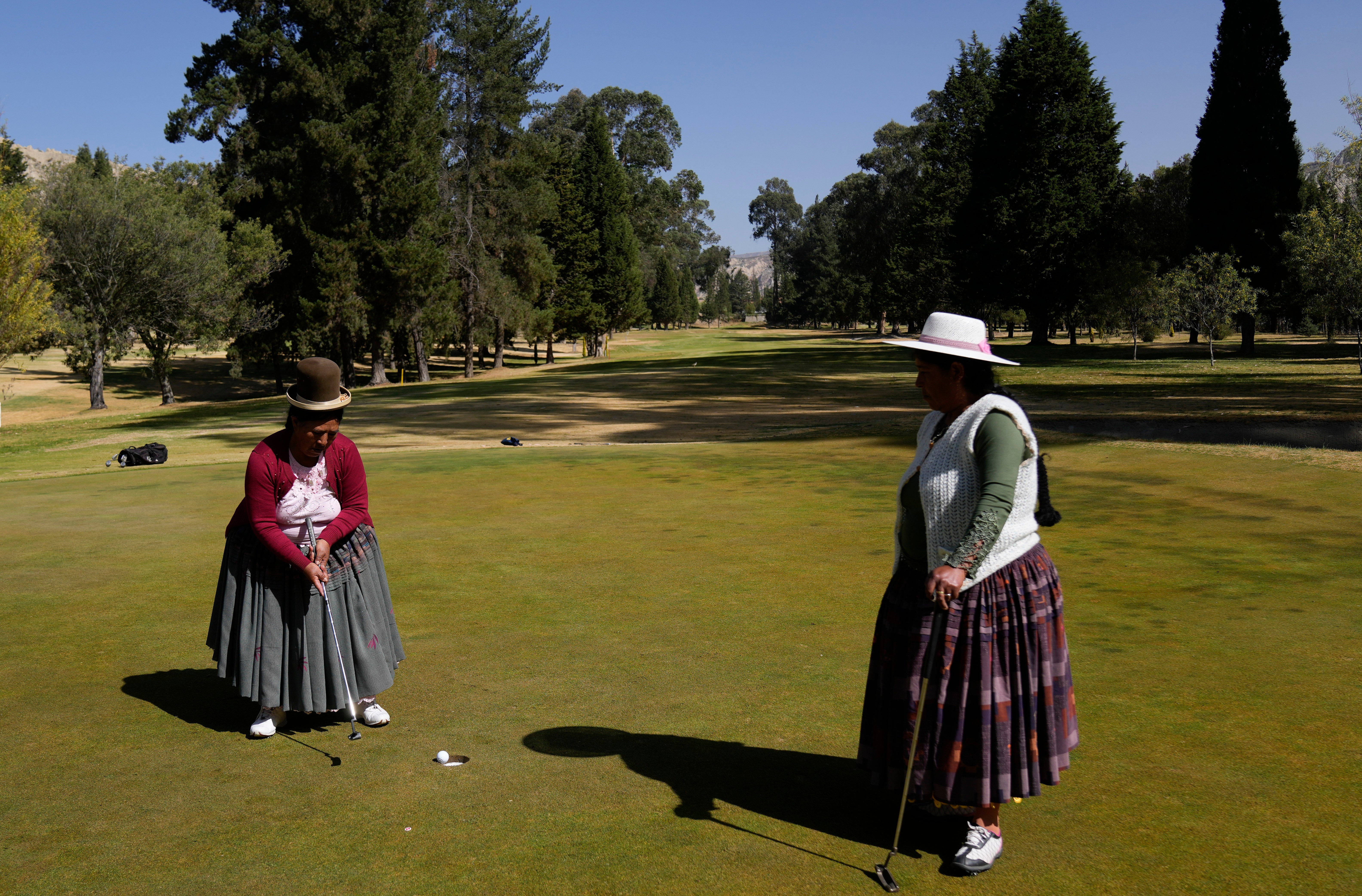 BOLIVIA-GOLF MUJERES INDÍGENAS