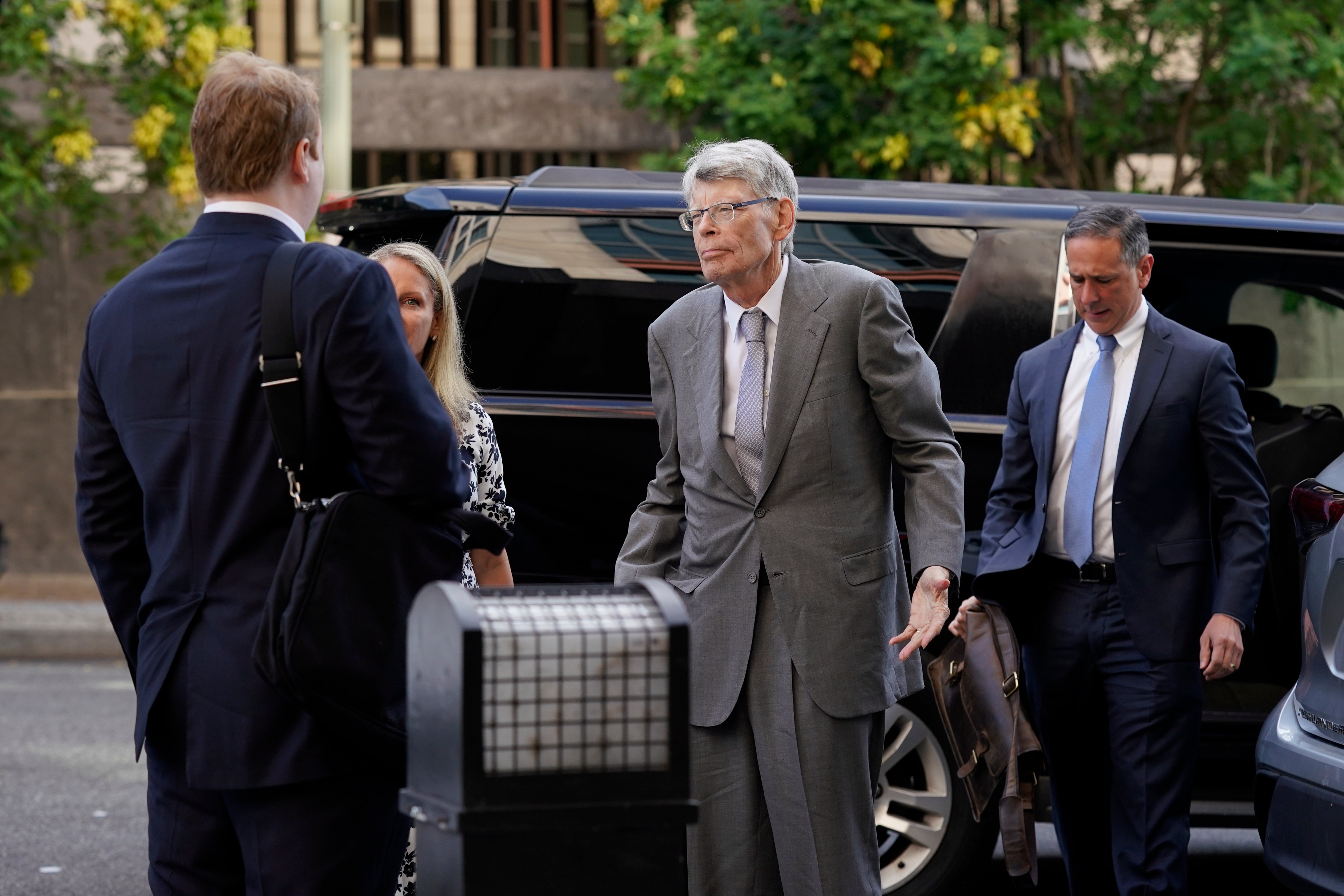 EDITORIALES-ANTIMONOPOLIO-STEPHEN KING