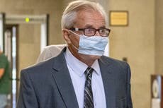 Conductor irá un año a prisión por muerte del padre de Minaj