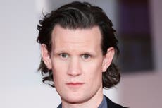 Matt Smith dice que se cuestionó si era necesario incluir escenas de sexo en ‘House of the Dragon’