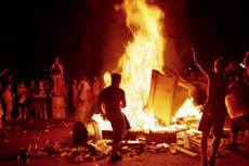 Woodstock ‘99: la inquietante historia verdadera detrás del desastroso festival de música
