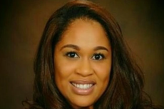 Enfermera es acusada de seis cargos de asesinato tras accidente automovilístico mortal en Los Ángeles