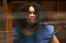 La enfermera acusada de 6 cargos de asesinato por accidente en LA sufría problemas mentales