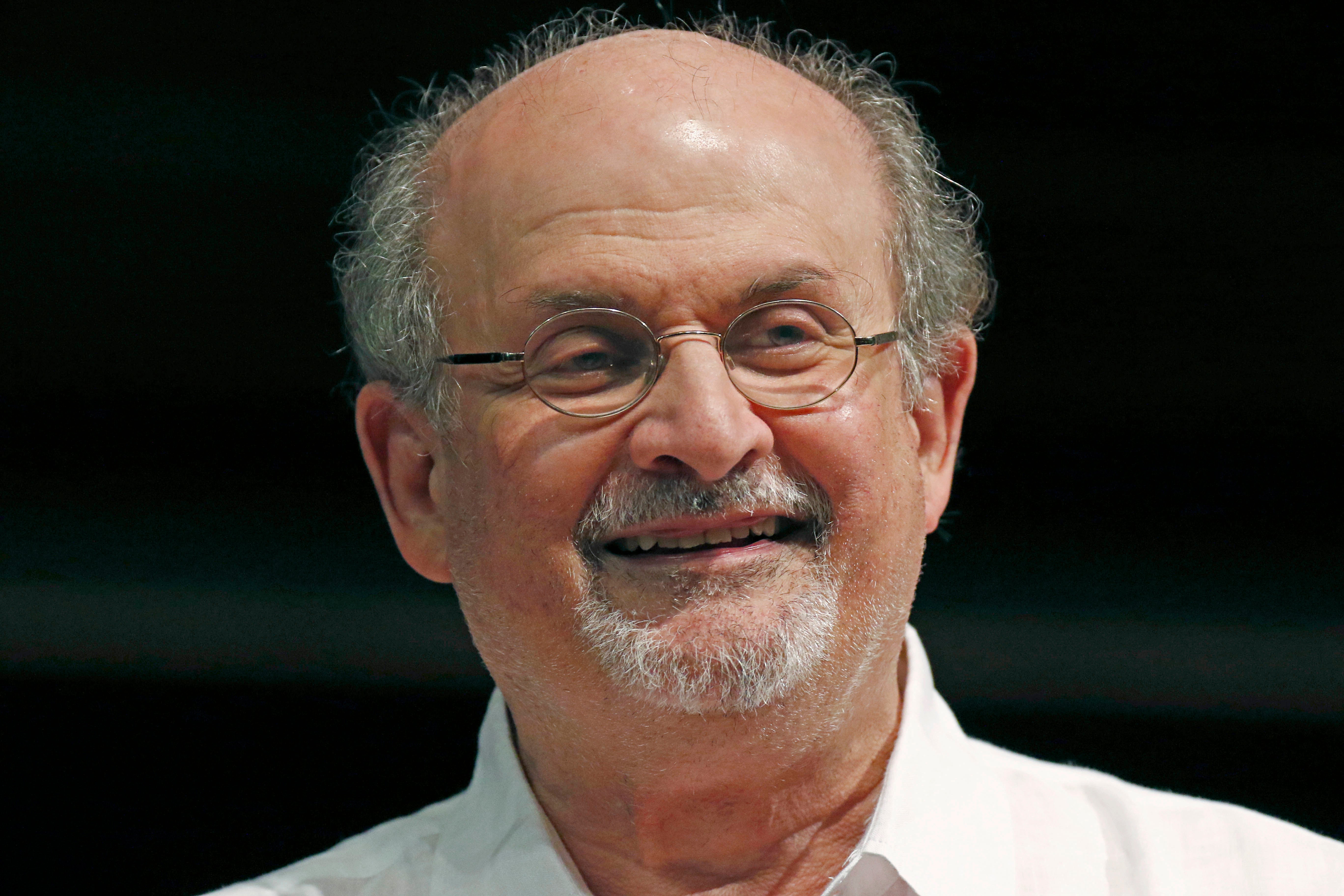 SALMAN RUSHDIE-ATAQUE
