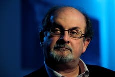 ¿Quién es Salman Rushdie y por qué vivía amenazado de muerte?