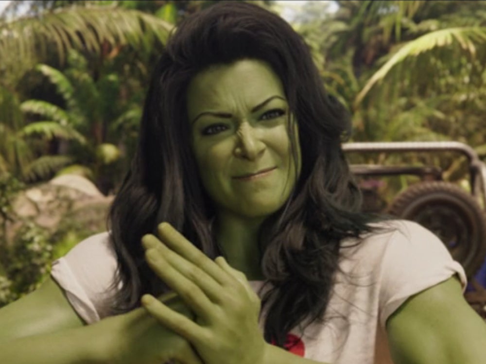 <p>Músculos otra vez: Tatiana Maslany como Jennifer Walters en ‘She-Hulk: Attorney at Law’ </p>