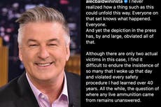 Alec Baldwin comparte que los medios han hecho más difícil soportar el incidente en el set de ‘Rust’