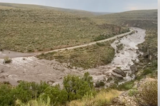 Rescatan a 200 personas de cavernas de Carlsbad tras quedar varadas por inundaciones