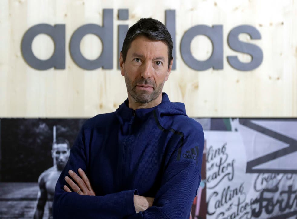 Sin lugar a dudas Puede ser ignorado Leopardo CEO de Adidas abandonará el cargo el año próximo | Independent Español