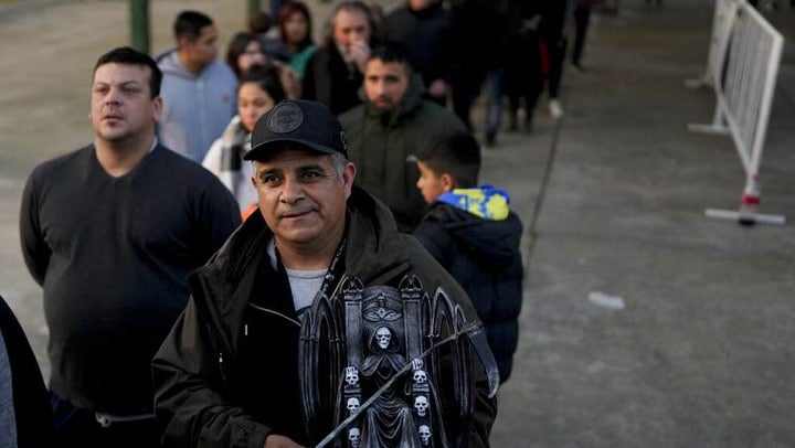 ¿Por qué tantos países en Latinoamérica piden milagros a la controversial ‘Santa Muerte’? 