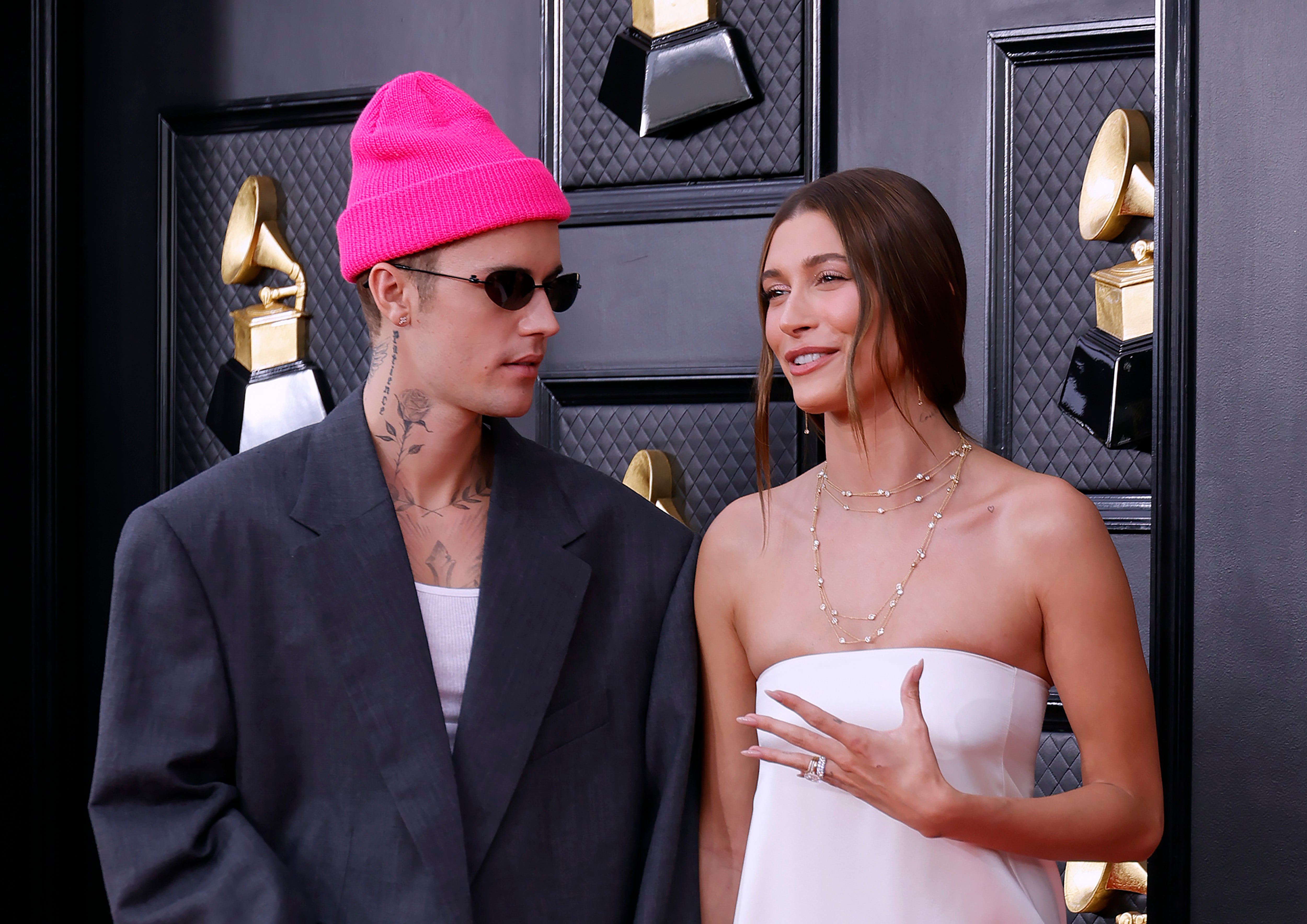 Las declaraciones más explosivas de Hailey Bieber en el podcast ‘Call Her Daddy’