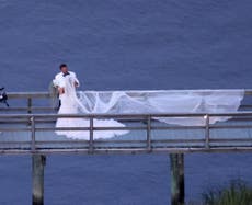 Así fue la espectacular boda de JLo y Ben Affleck en la que todos vistieron de blanco