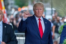 Trump se jactó varias veces de tener “detalles ilícitos” de la vida amorosa de Macron, según un informe