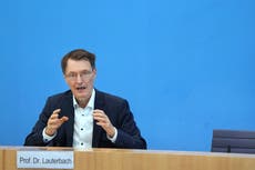 Alemania emite reglas COVID-19 para el otoño e invierno