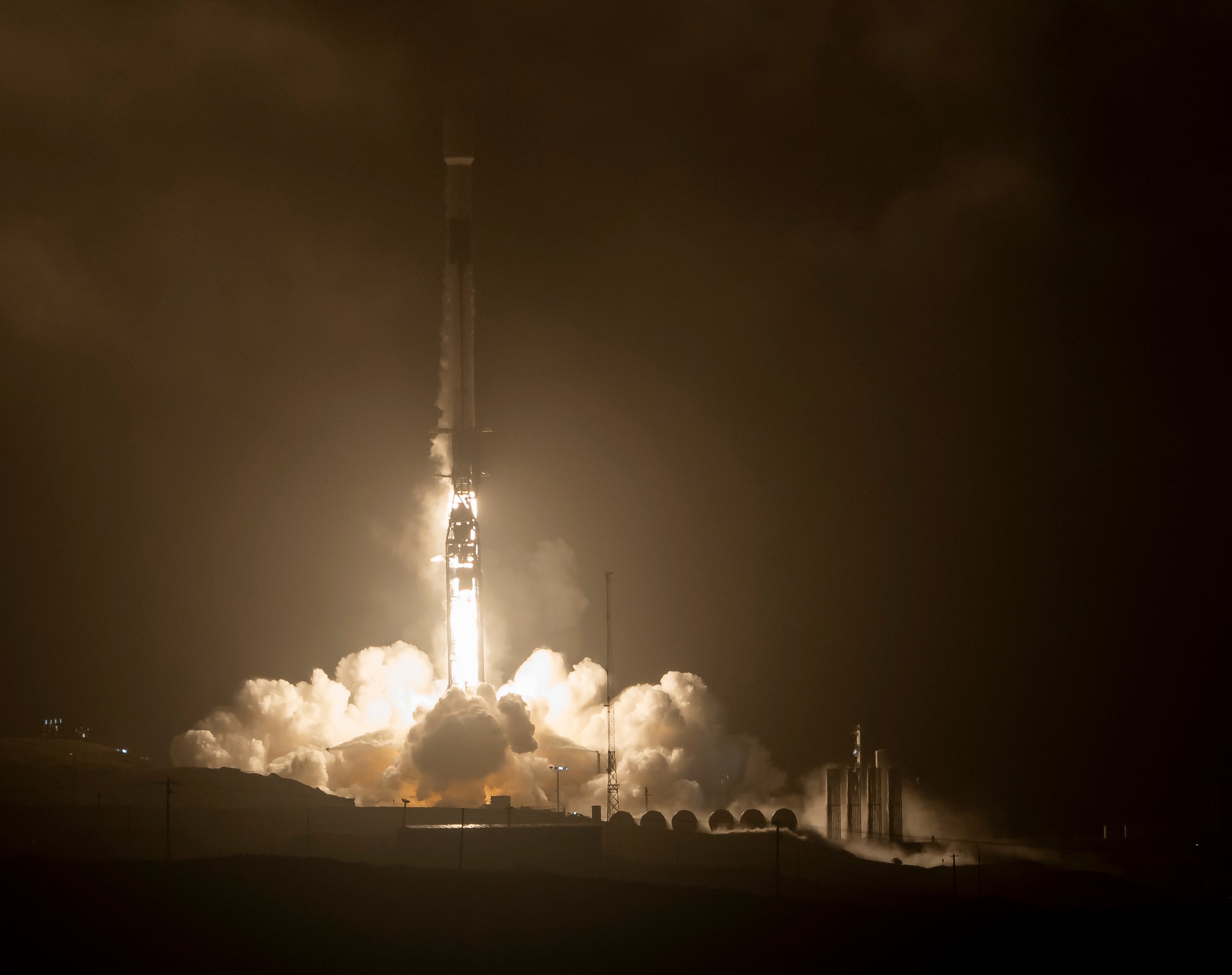 Lanzamiento de DART en California a bordo de un cohete de SpaceX