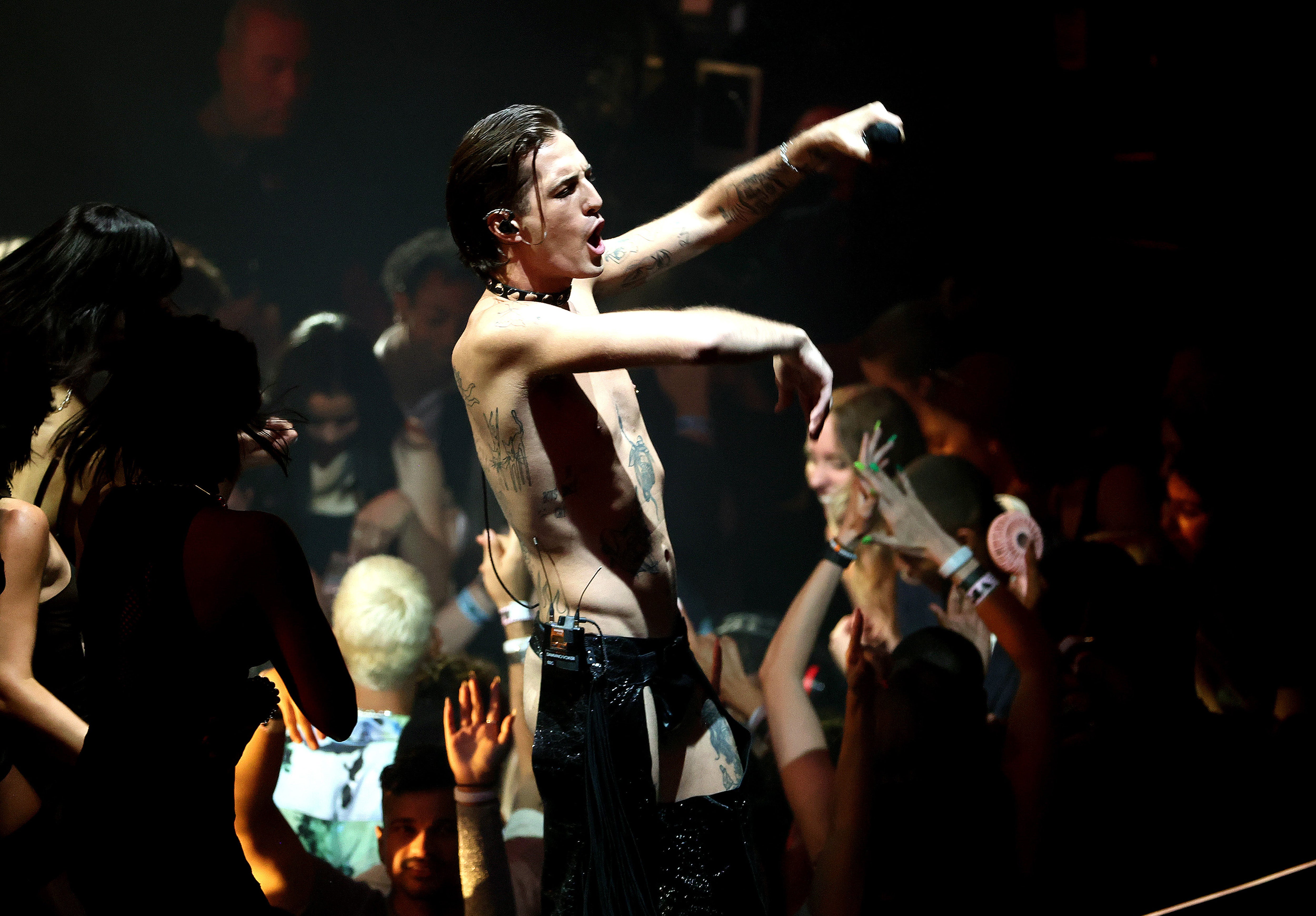 VMA de MTV: Fans están “furiosos” porque MTV censuró “la mayor parte” de la presentación de Måneskin