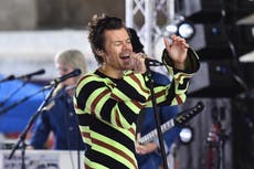 Fans despotrican por el altísimo precio de Ticketmaster para los boletos de la gira de Harry Styles en el UK