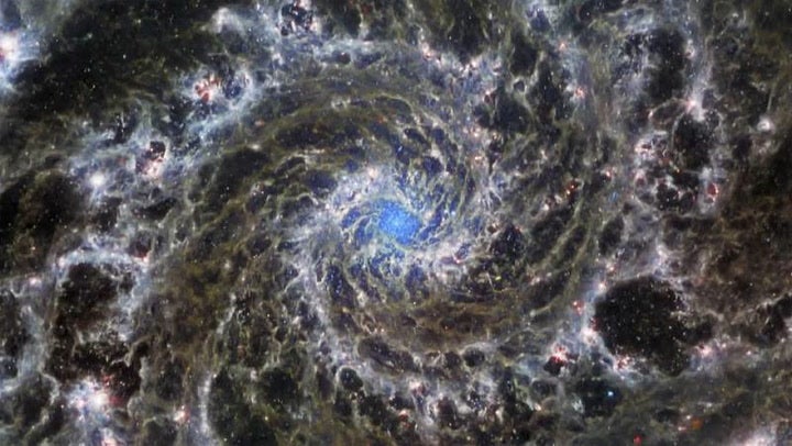 Esta es la impresionante galaxia ‘fantasma’ captada por la Agencia Espacial Europea 
