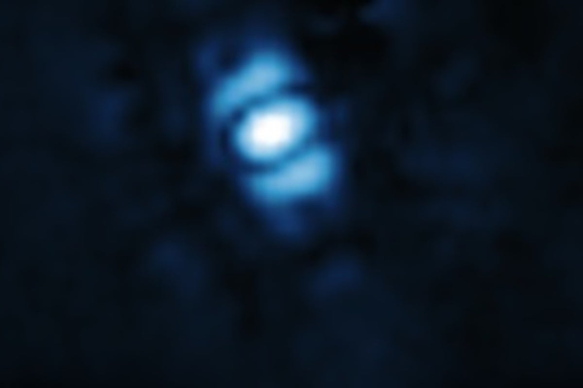 Telescopio Webb de la Nasa revela su primera imagen de un planeta ...