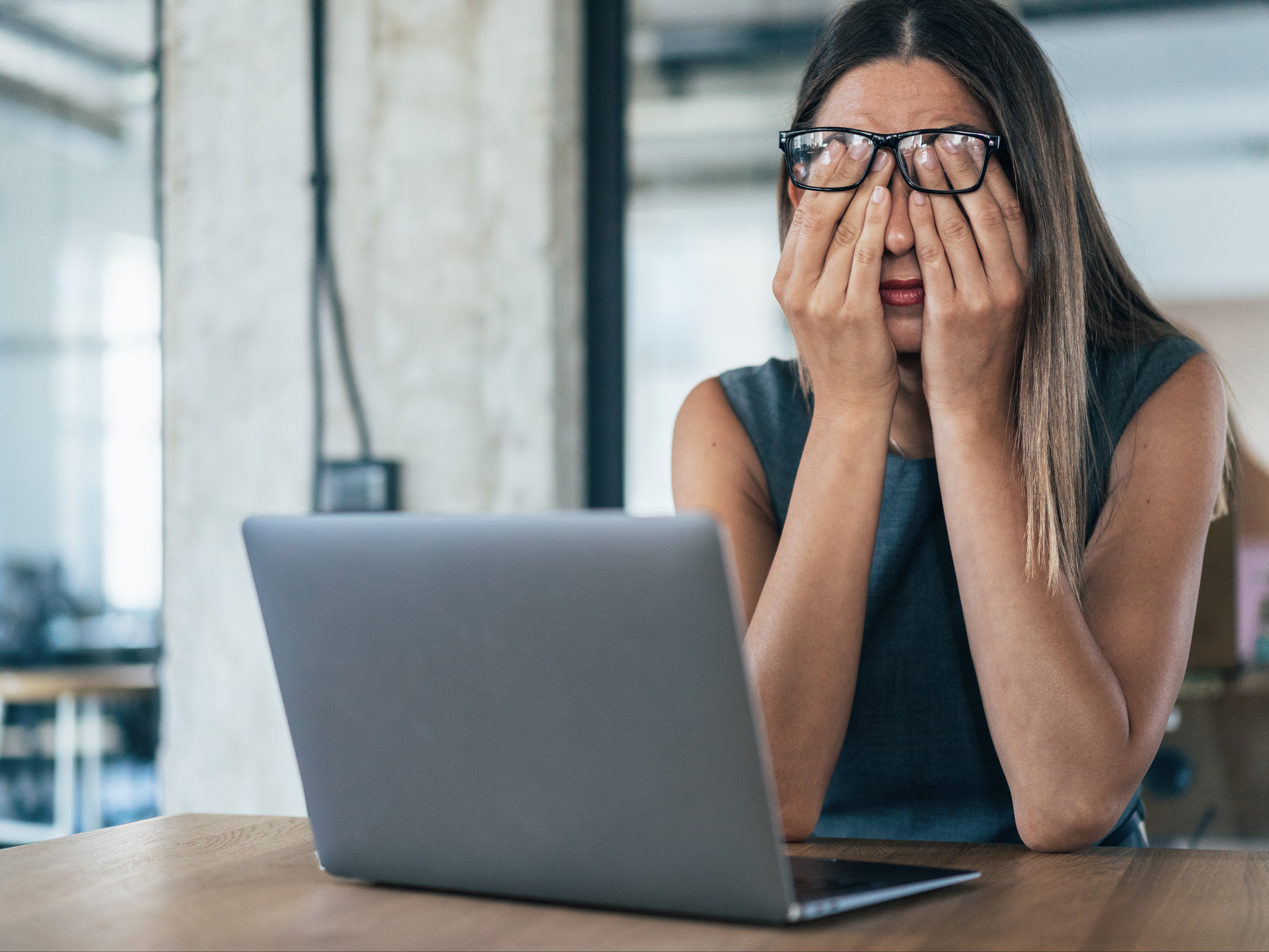 Los padres solo tienen un promedio de 31 minutos para ellos cada día, y el 15 % dice que nunca tienen tiempo para relajarse