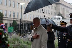 Biden deposita una corona de flores en el Pentágono para conmemorar el 9/11