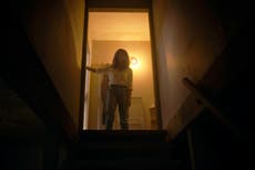 ‘Barbarian’ domina la taquilla en EEUU