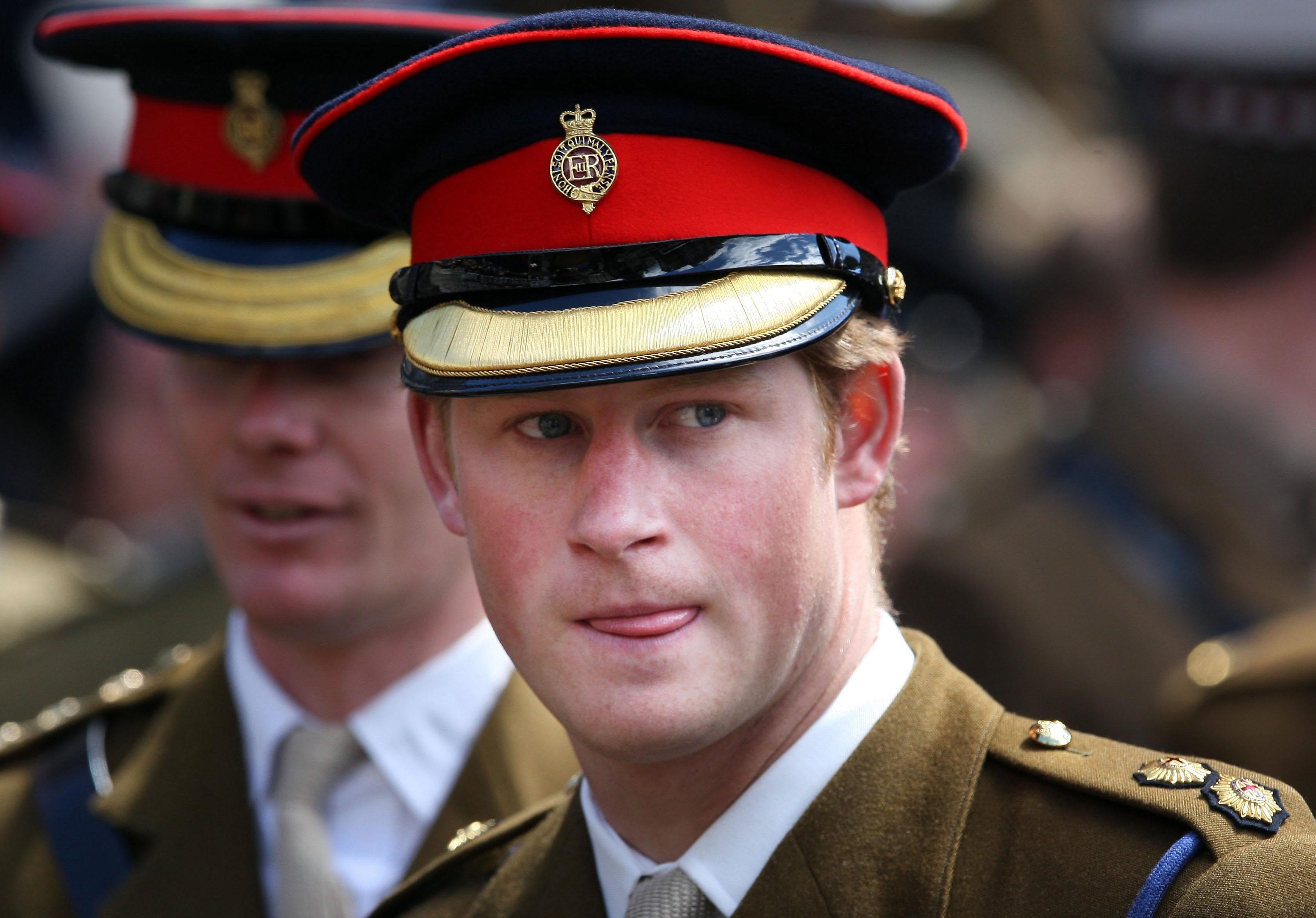 A pesar de ya no ser un miembro activo de la realeza, a Harry se le permitirá usar su uniforme militar