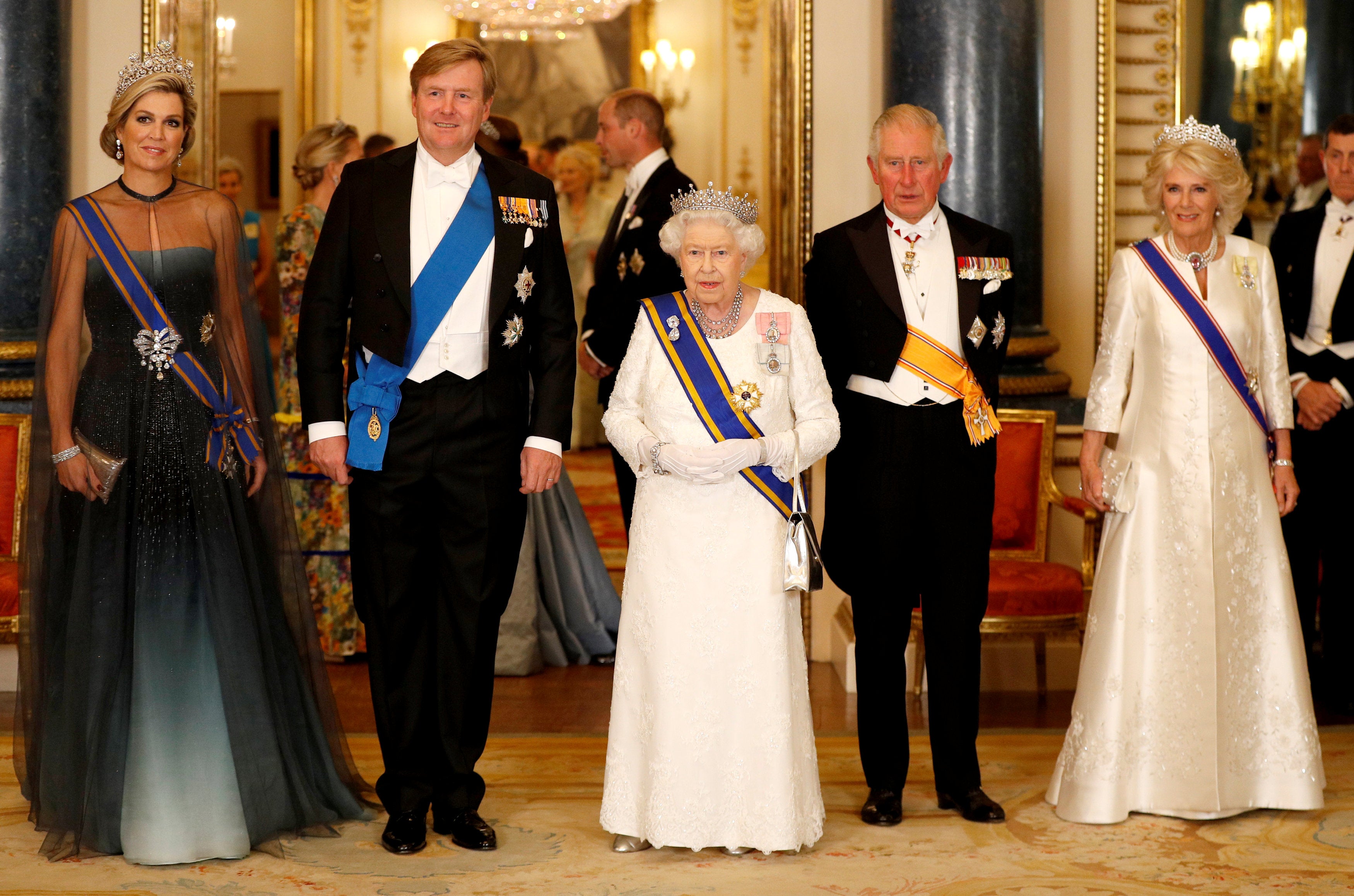El rey Willem-Alexander y la reina Maxima asisten a una cena de Estado