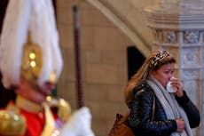 Líderes mundiales viajan a Londres para funeral de Isabel II