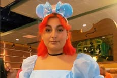 Persona queda varada durante horas en el aeropuerto luego de que American Airlines olvidara su silla de ruedas