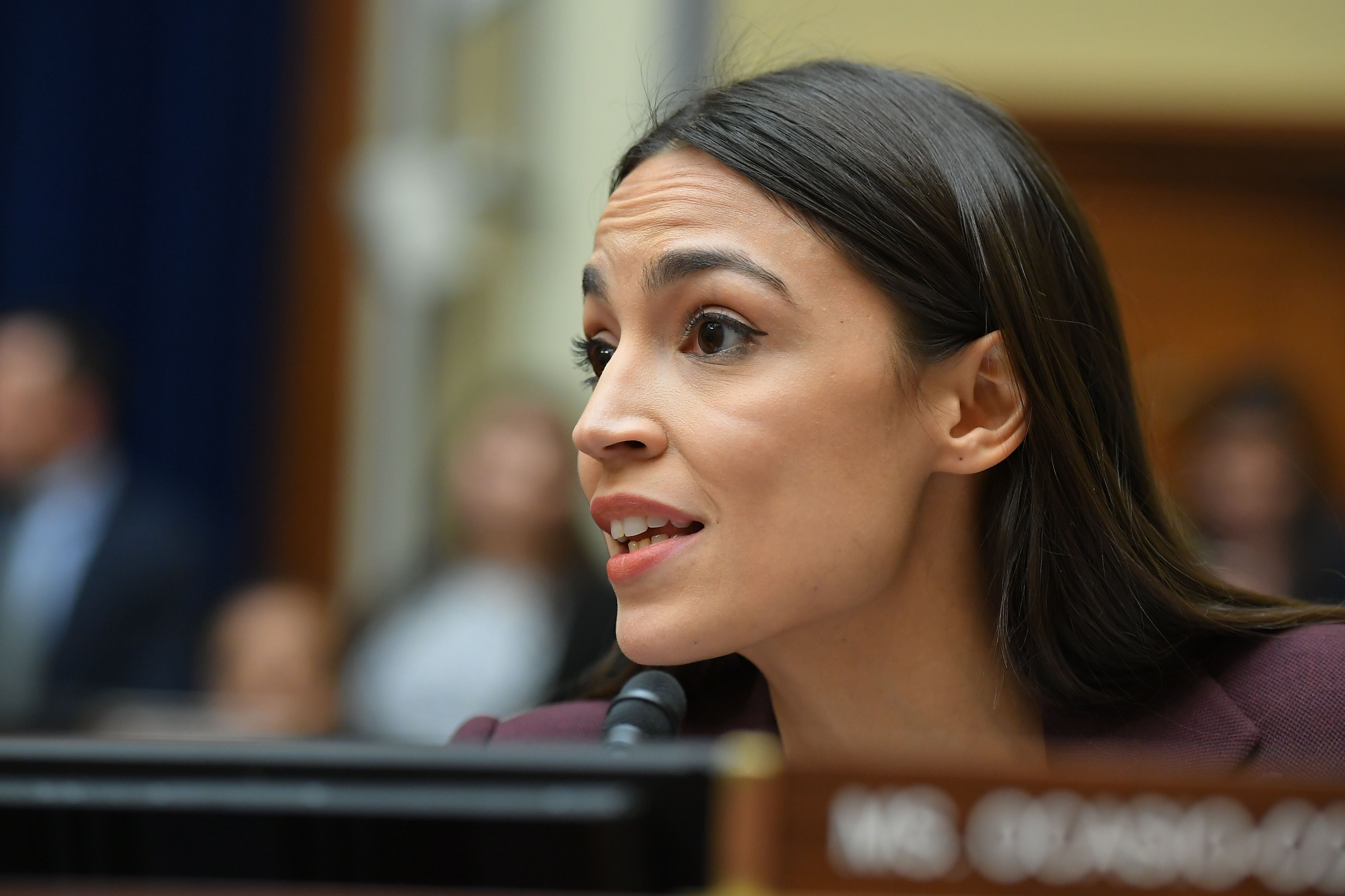 Cómo una pregunta de Alexandria Ocasio-Cortez culminó en la demanda de Letitia James contra Trump