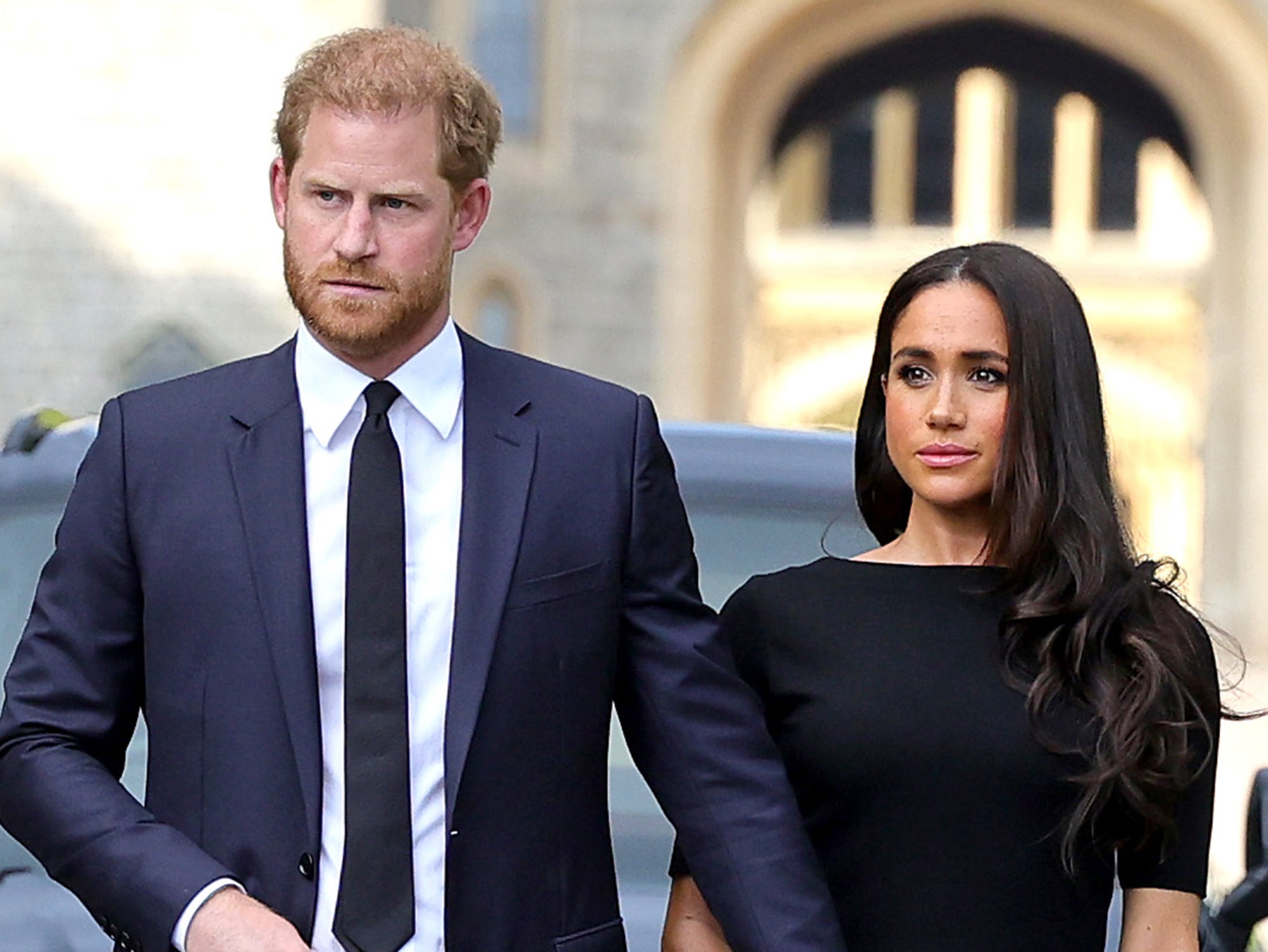 Según reportes, Harry y Meghan estaban frustrados por no poder llegar a un acuerdo con la familia real