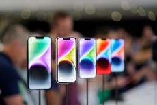 La Unión Europea aprueba una ley que obliga a Apple a cambiar el cargador de iPhone