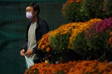 Canadá ya no requerirá mascarillas en aviones por COVID-19