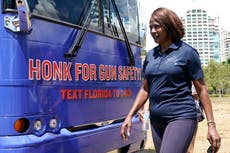 Demócratas buscan los votos hispanos perdidos en la Florida