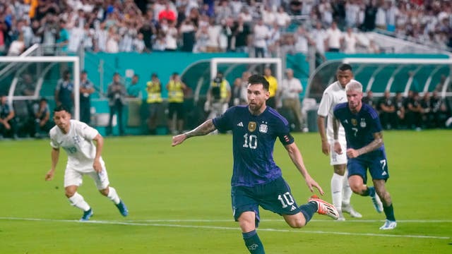 LIONEL MESSI