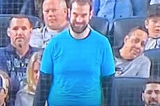 Campaña publicitaria de ‘Smile’ deja a los fanáticos del béisbol desconcertados