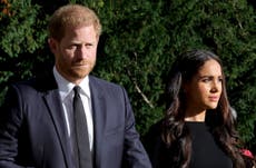 Mueven al príncipe Harry y a Meghan Markle al final de la página web de la familia real