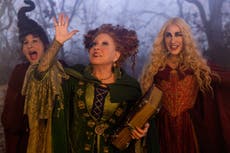 Reseña de ‘Hocus Pocus 2’: Bette Midler no puede recrear su magia en esta secuela tardía