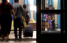 EEUU quiere examinar a padres de niños migrantes separados