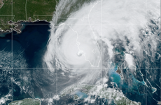 Cómo el huracán Ian se convirtió en una enorme tormenta y cómo la crisis climática contribuyó