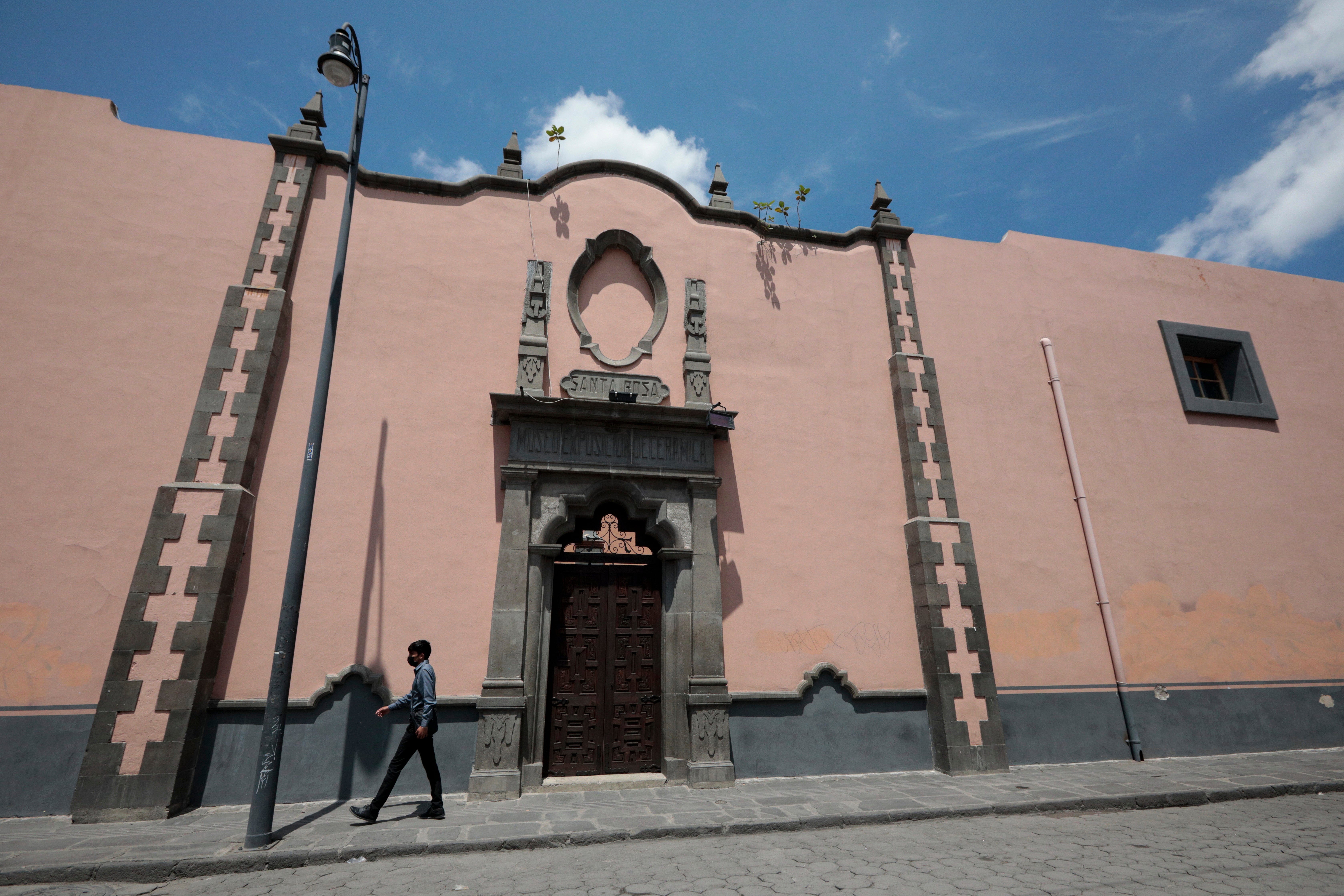 SECRETOS DE SANTA ROSA